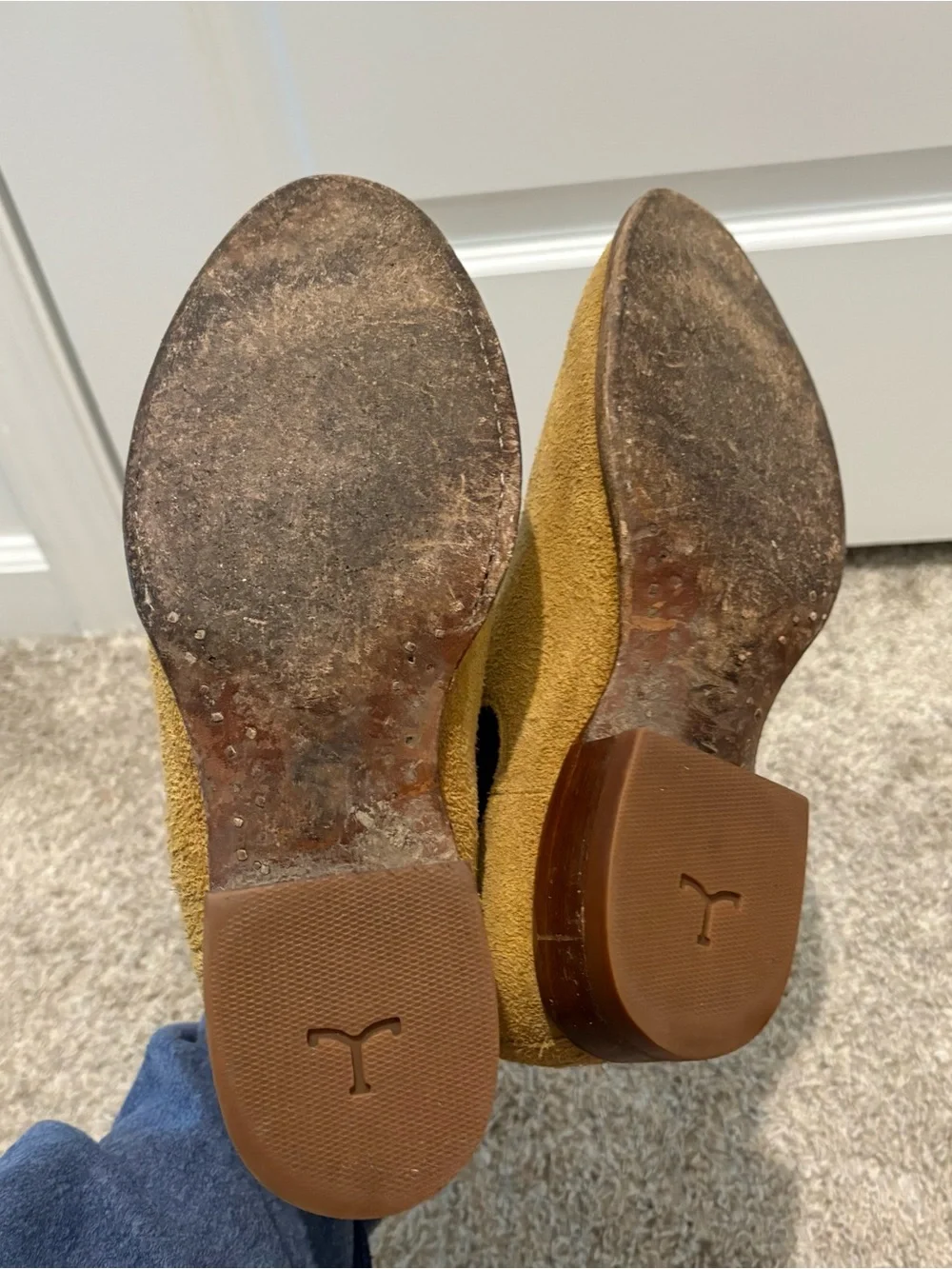 Tecovas Men's Suede Chukka Boots in Mustard Brown